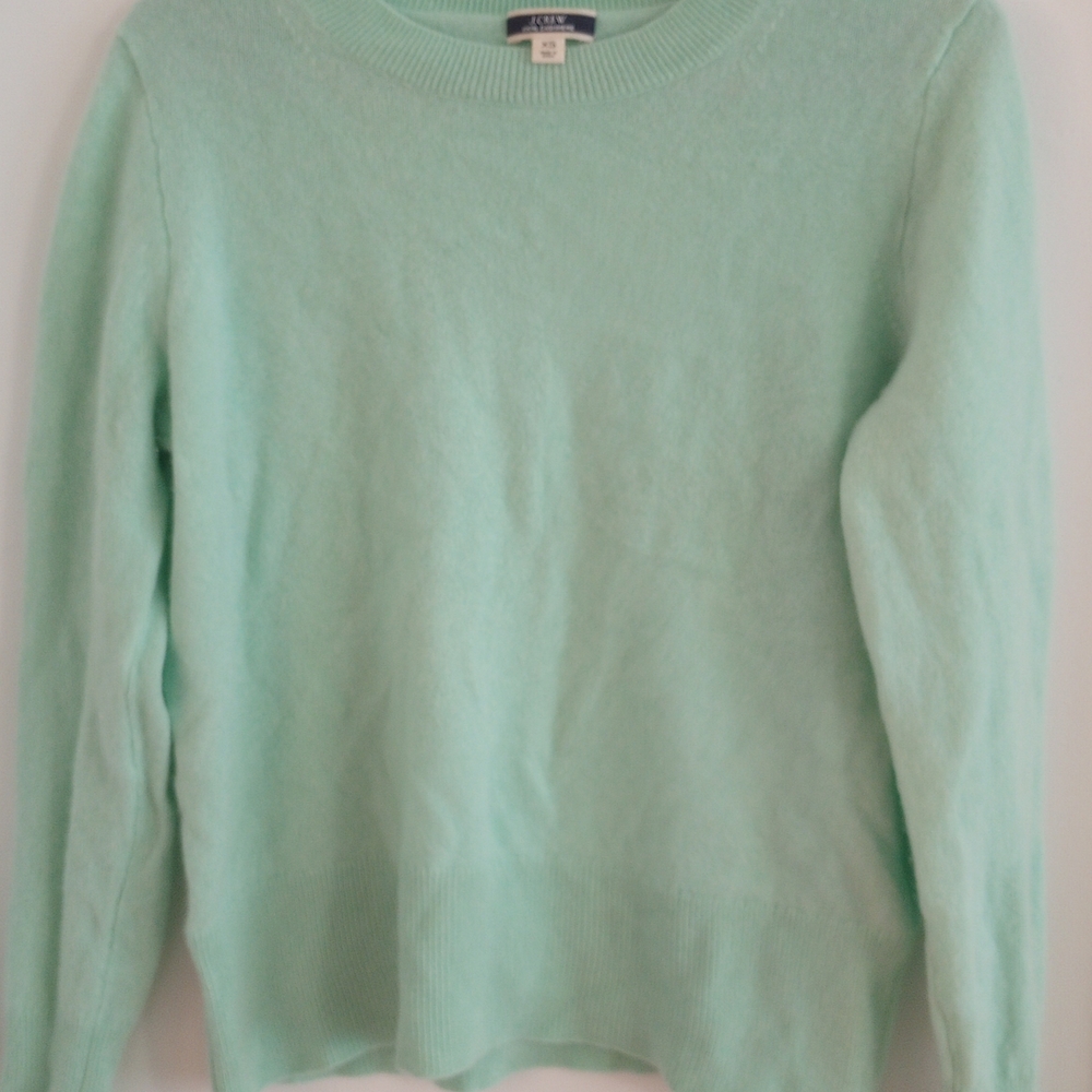J. Crew 100% Cashmere Mint Green Crew Neck Sweater Size XS - Picture 4 of 7